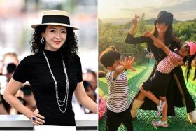 This is the first time that actress Zhang Ziyi is celebrating Children’s Day with her kids after announcing her divorce in October 2023.
