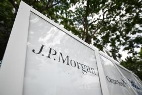 JP Morgan Chase Bank&#039;s relationship managers had made inaccurate or incomplete disclosures to clients.